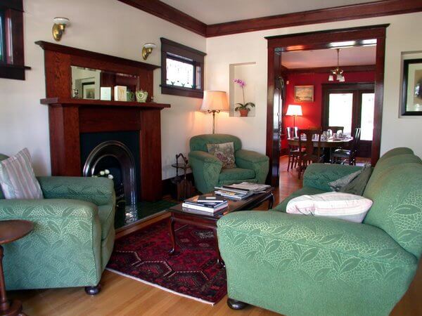 Corkscrew Inn living room, Vancouver, British Columbia, Canada