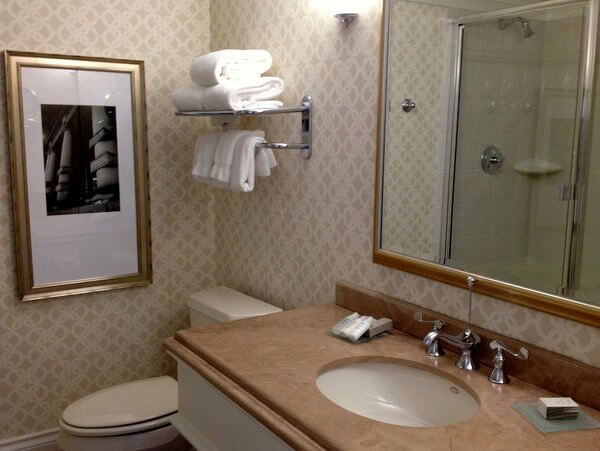 Bathroom, Magnolia Hotel, Victoria, BC, Canada