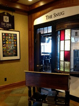 The Snug pub, Oak Bay Beach Hotel, Victoria BC Canada 