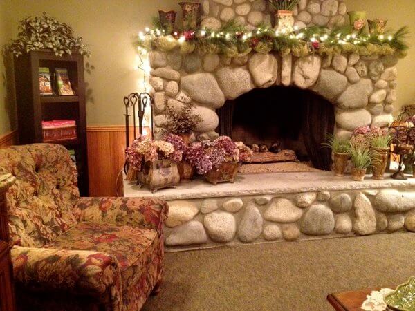 Lobby, Wild Iris Inn, LaConner, Washington