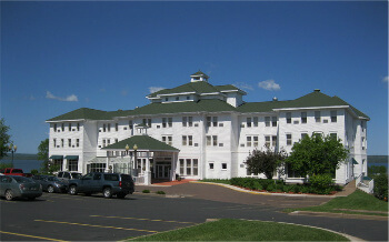 The Hotel Chequamegon- Relaxation by Lake Huron