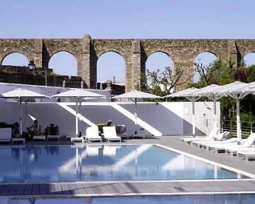 Luxury M’ar de Ar Aqueduct Hotel in Evora, Portugal