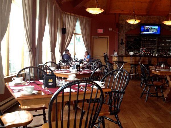 Dining room, Rodd Miramichi River Hotel, Miramichi, New Brunswick