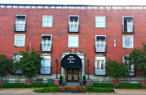 A designer historic hotel, the Old Capitol Inn, Jackson, Mississippi, brought a whole new feel to boutique hotels. 