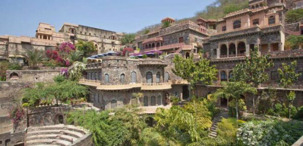 neemrana outside hill