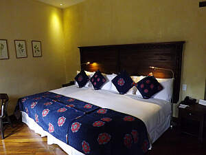 La Casona Quito room