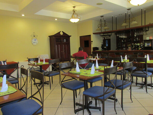 arroyo restaurant, hotel mirador plaza, san salvador