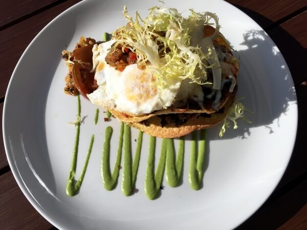 Huevos rancheros, Juniper Hotel, Banff