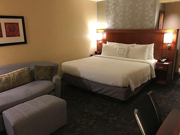 Standard King Room Courtyard Marriott Paso Robles