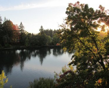 Sleep by the Water at Valley River Inn