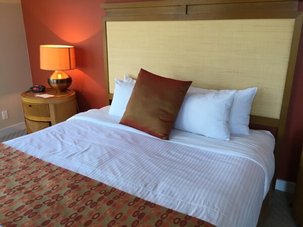 Guest room, Watermark Beach Resort, Osoyoos, BC Canada