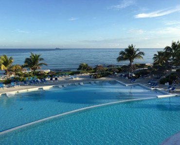 Make a Splash at the Grand Palladium Lady Hamilton Resort