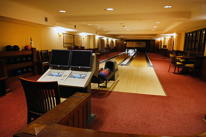 hotel with bowling alley