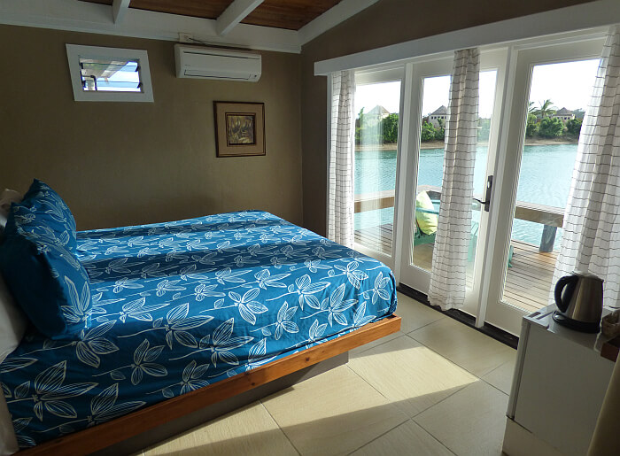 Oceanside bungalow Fiji