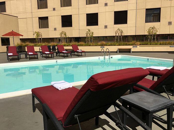 Oakland Marriott Pool