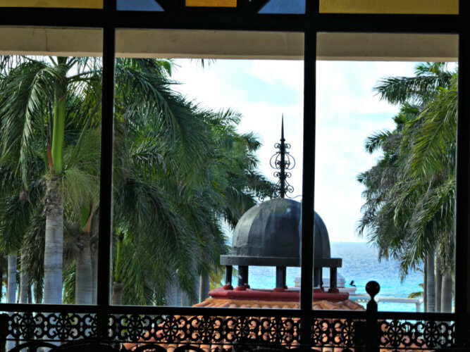 riu-palace-riviera-maya-lobby-ocean-view