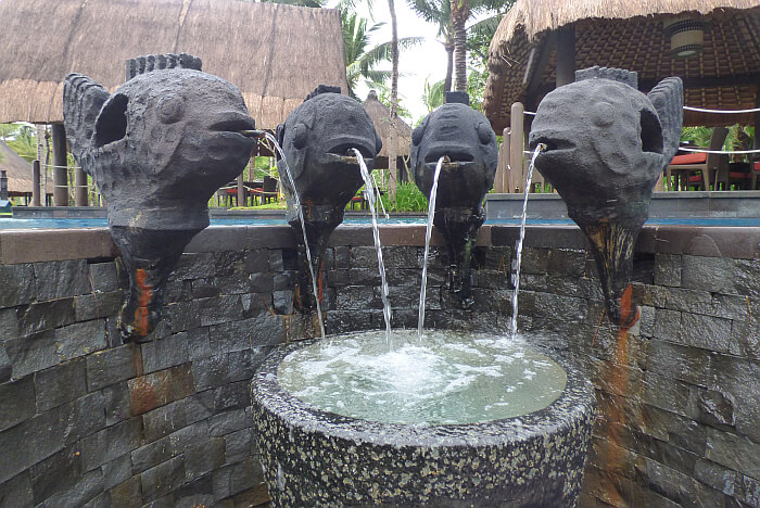 Shangri La Boracay fountains