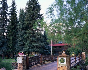 Highland Haven Creekside Inn, Colorado Mountain B&B