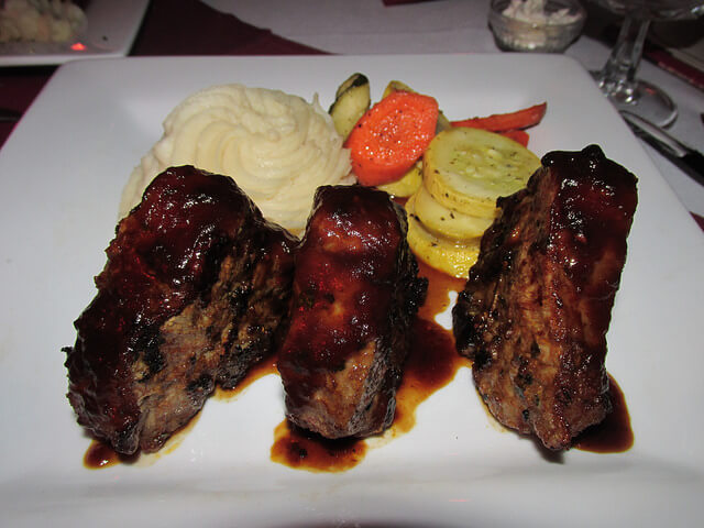 lamb chops, jacksonville inn, jacksonville, oregon, restaurant