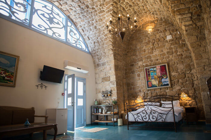 Arabesque Evokes Art and History in Akko’s Old City