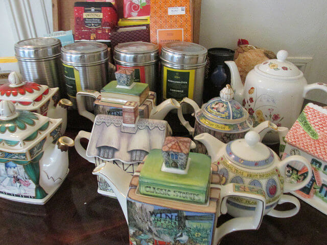 tea pots, afternoon tea, tea party, cashel house, ireland