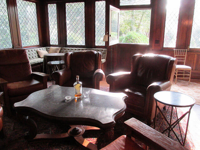 lounge, rose hill estate, aiken, south carolina