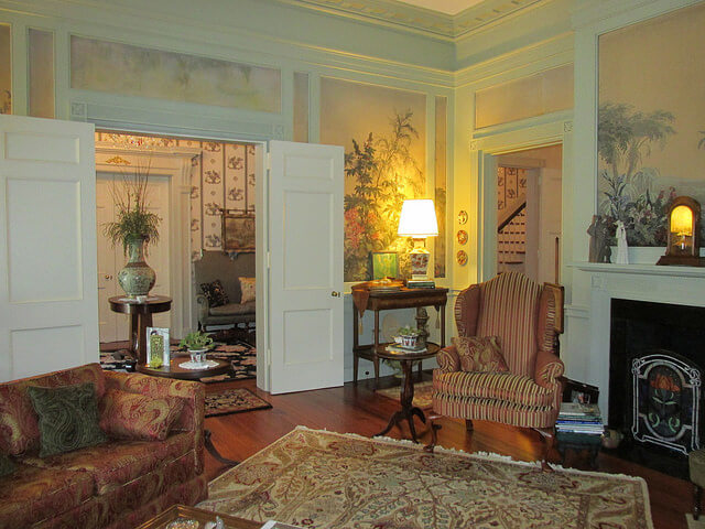 parlor, bloomsbury inn, camden, south carolina