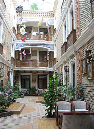 Courtyard, Grand Samarkand Superior Hotel, Uzbekistan