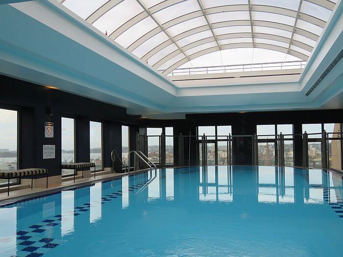 Rooftop pool at Sydney Sheraton on the Park