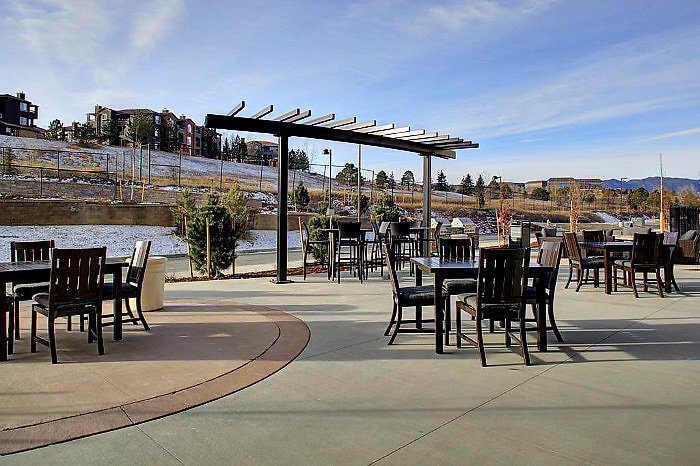 The Residence Inn Boulder Broomfield offers Outdoor seating with a grill