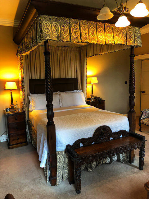 hanna room, newforge country house, four poster bed, antiques, irelands blue book, armagh, northern ireland