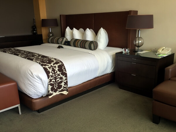 Guest room, Inn at Laurel Point, Victoria, BC, Canada