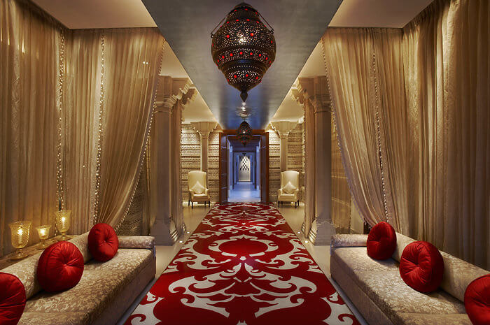 Lobby Long Kaya Kalp - The Royal Spa ITC Mughal