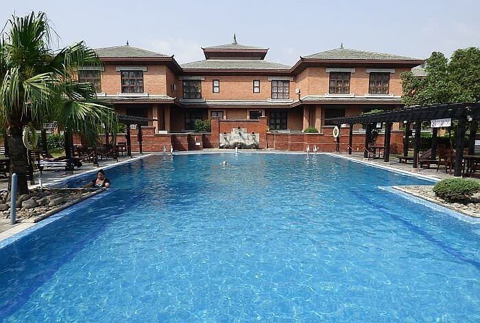 Crowne Plaza Kathmandu Soaltee pool