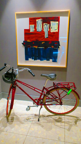 Kimpton Saint George Guest Bike