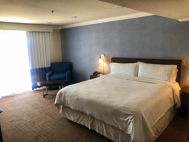 king bed, four points by sheraton ventura harbor resort, ventura, california hotel