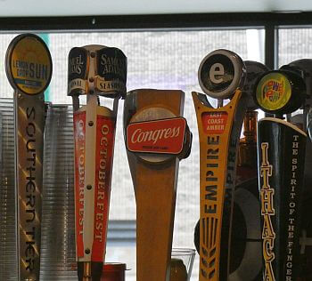 :Pre-prohibition Congress beer served at the Marriott Syracuse Hotel sports bar