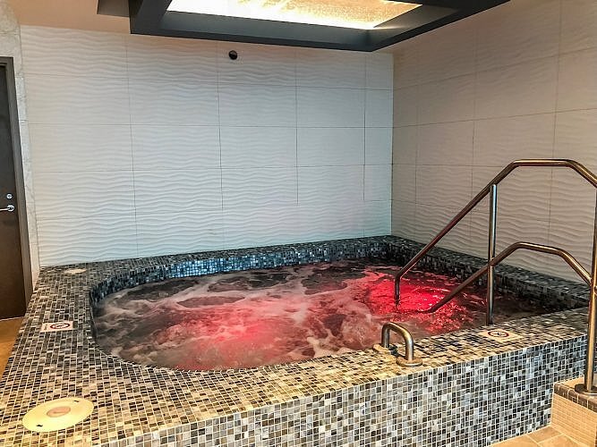 whirlpool at river spirit casino