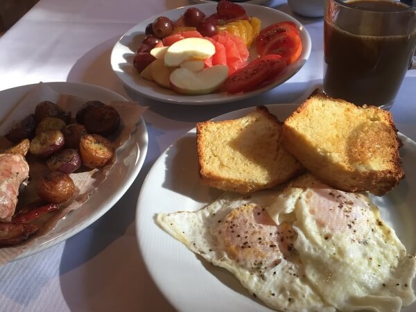 Breakfast, Farm Table Inn, Cowichan Valley, BC Canada