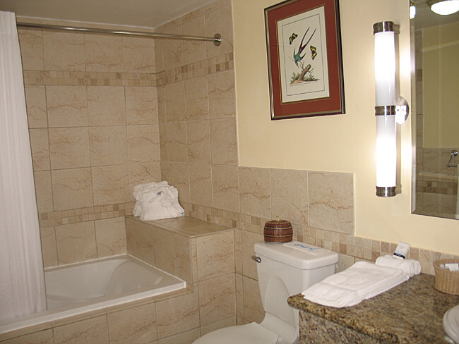 Bathroom, Fort Young Hotel, Roseau, Dominica (Photo by Susan McKee)