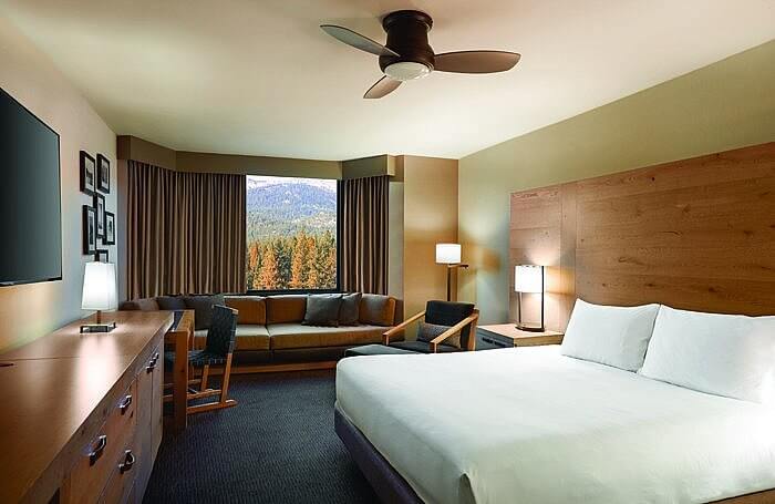 Hyatt-Regency-Lake-Tahoe-deluxe-king