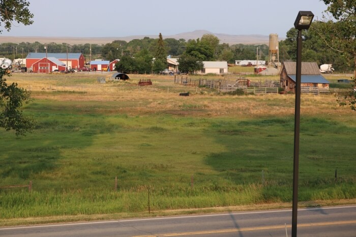 Stage Stop Inn, Choteau, MT: Near Outdoors and Dinosaurs