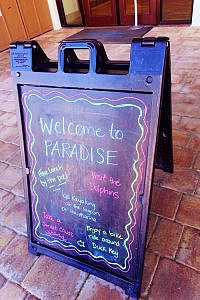 Welcome to Paradise sign Hawks Cay Resort