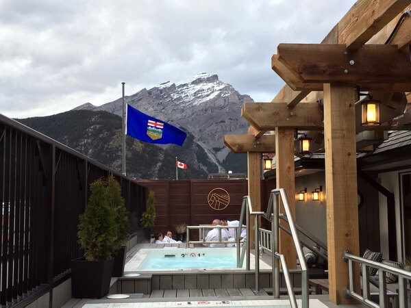 Rooftop hot tubs, Mount Royal Hotel, Banff, Alberta, Canada