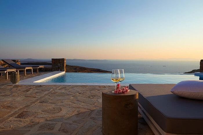 Mykanos villas for rent luxury retreats