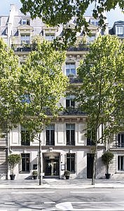 Le Narcisse Blanc Hotel facade@guillaumedelaubier