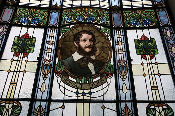 Kossuth Lajos stained glass