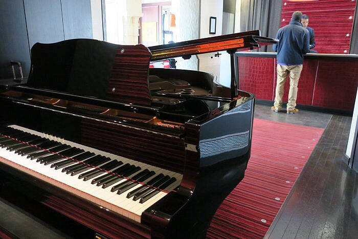  Hotel Elysees Regencia Baby Grand Piano