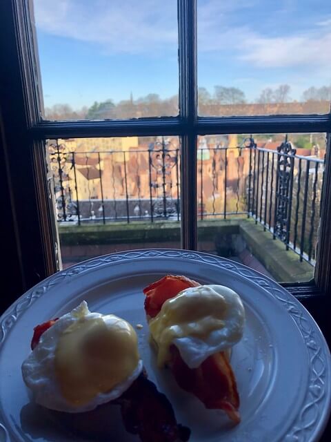 eggs benedict, breakfast at b+b edinburgh scotland