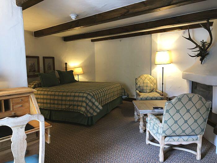 bedroom in Bald Mountain Suite, Sonnenalp Vail hotel